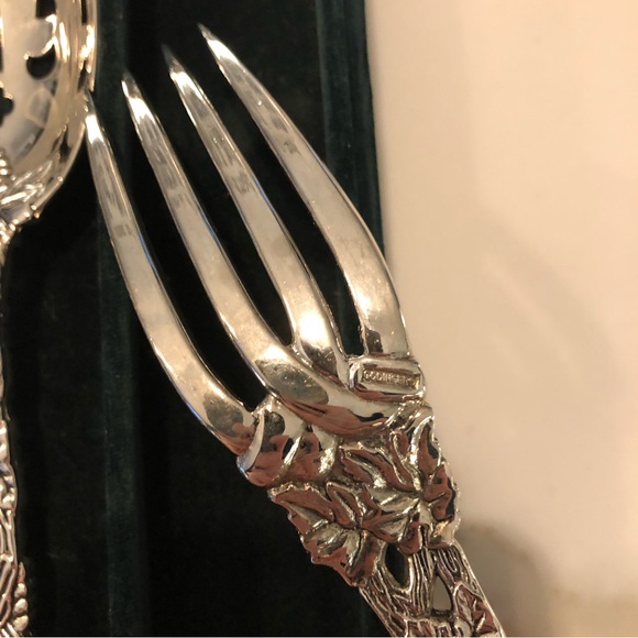 Godinger Vintage Grape Leaf Serving Set - Picture 6 of 11